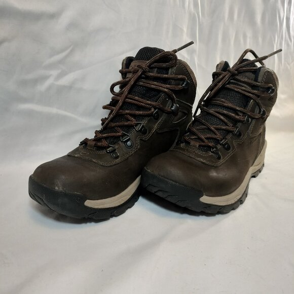Columbia Newton Ridge Plus Women's Winter Hiking Boots - Picture 1 of 8